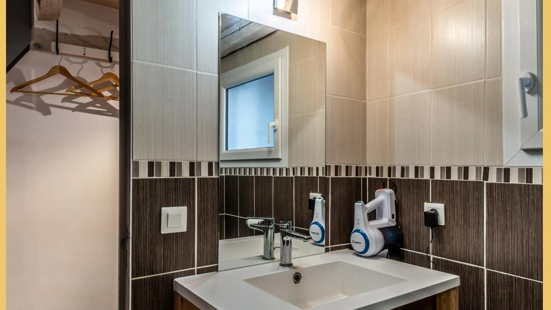 Le Refuge Du Chateau I Annecy Apartment
