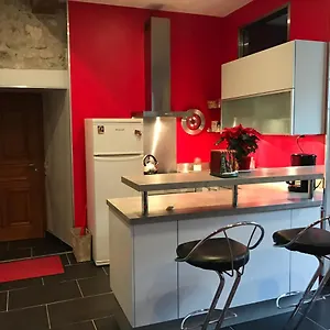 La Perle De La Vieille Ville D'annecy Apartment
